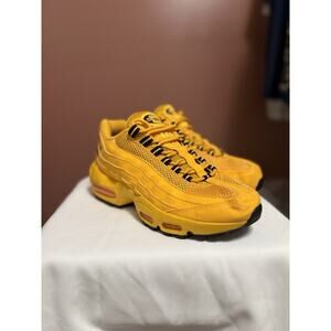 Air Max 95 NYC Taxi Size 6.5Y